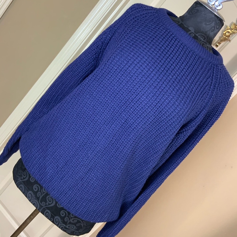 Vintage Knights of Round Table Men’s Sweater #L1